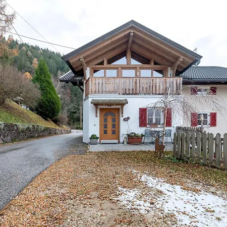 Thymian Thalerhof Apartment Cavalese